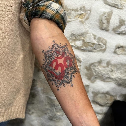 Latias Ink - salon de tatouage privé