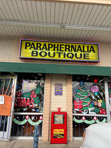 Tobacco Shop «Paraphernalia Boutique - Smoke Shop / Head Shop», reviews and photos, 4234 W Dunlap Ave, Phoenix, AZ 85051, USA