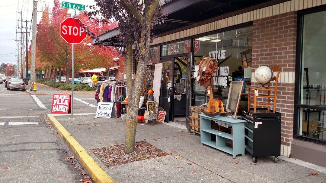 Fifth Avenue flea market