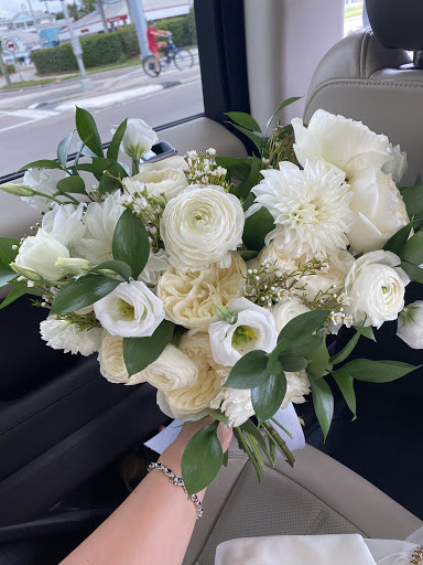 Florist «Black Forest Flowers and Gifts», reviews and photos, 3426 Tampa Rd, Palm Harbor, FL 34684, USA