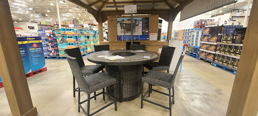 Warehouse store «Costco Wholesale», reviews and photos, 3250 Northlake Blvd, Lake Park, FL 33403, USA