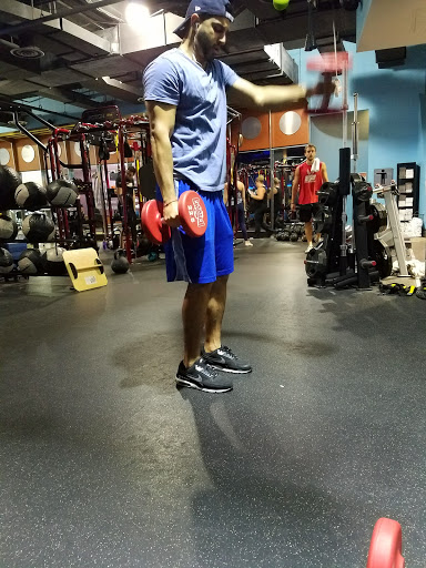 Health Club «Crunch - Hoboken», reviews and photos, 110 Sinatra Dr, Hoboken, NJ 07030, USA