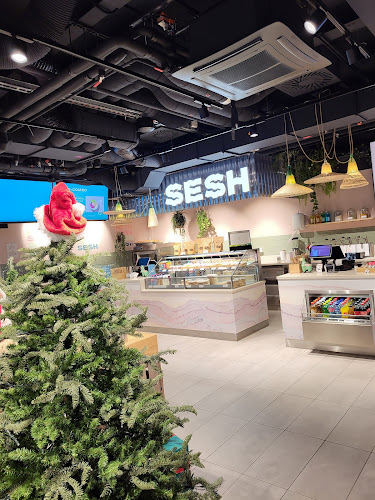 SESH Foodcourt Zürich HB - Zürich