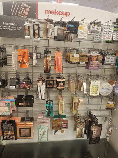 Department Store «T.J. Maxx», reviews and photos, 444 State Rd, North Dartmouth, MA 02747, USA