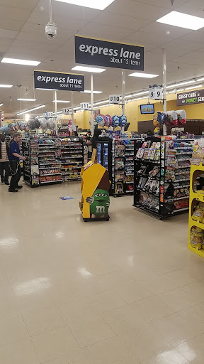 Grocery Store «Kroger», reviews and photos, 708 E Pipeline Rd, Hurst, TX 76053, USA