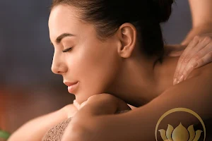 Sunshine Thai Massage and Spa image