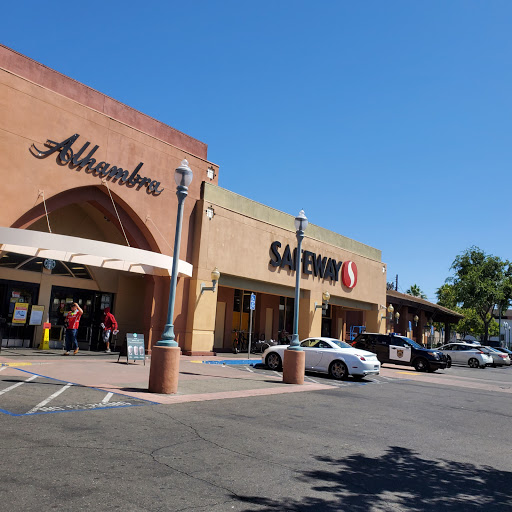 Grocery Store «Safeway», reviews and photos, 1025 Alhambra Blvd, Sacramento, CA 95816, USA