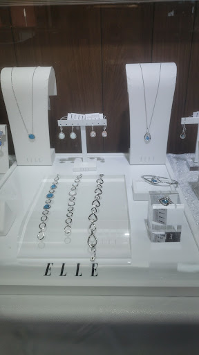 Jeweler «Brownlee Jewelers», reviews and photos, 201 Simonton St, Conroe, TX 77301, USA