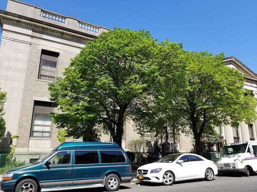 Post Office «United States Postal Service», reviews and photos, 4602 21st St, Long Island City, NY 11101, USA