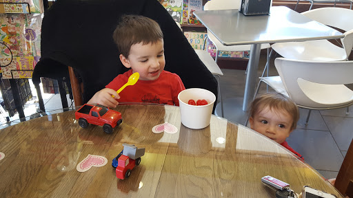 Book Store «Hearthfire Books of Evergreen», reviews and photos, 1254 Bergen Pkwy, Evergreen, CO 80439, USA