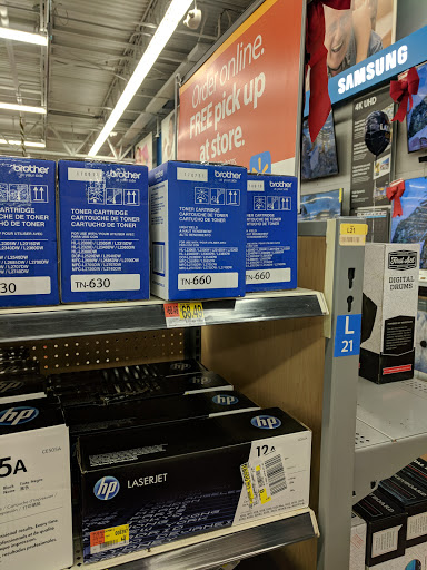 Department Store «Walmart Supercenter», reviews and photos, 3290 S Santiam Hwy, Lebanon, OR 97355, USA