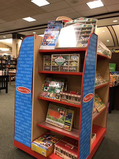 Book Store «Barnes & Noble», reviews and photos, 9891 Waterstone Blvd, Cincinnati, OH 45249, USA
