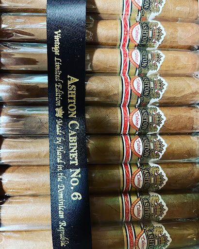 Vaporizer Store «Smoke Depot & Vapor Lounge», reviews and photos, 26930 The Old Rd, Valencia, CA 91381, USA