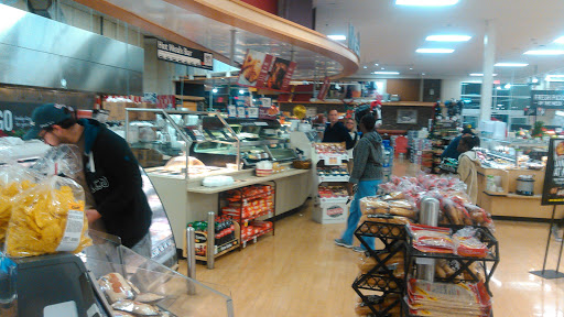 Supermarket «Giant Food Stores», reviews and photos, 2415 E Market St, East York, PA 17402, USA