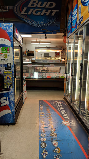 Produce Market «Topanga Creek General Store», reviews and photos, 141 S Topanga Canyon Blvd, Topanga, CA 90290, USA