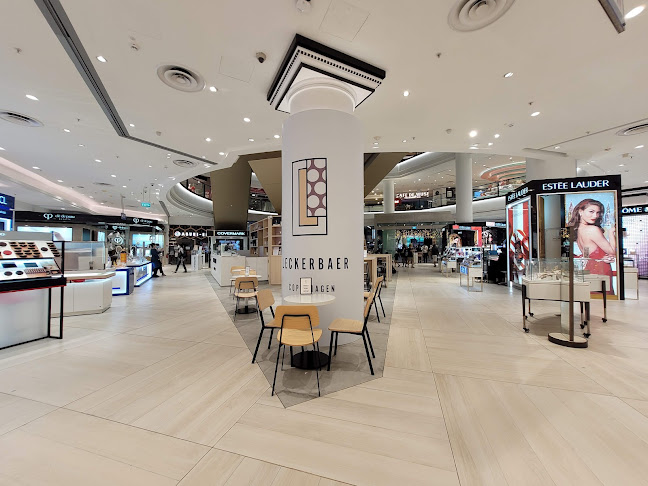 Comentarii opinii despre Leckerbaer (Isetan, Shaw House)