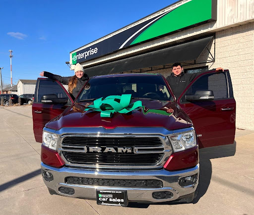 Used Car Dealer «Enterprise Car Sales», reviews and photos, 1704 Shadeland Ave, Indianapolis, IN 46219, USA