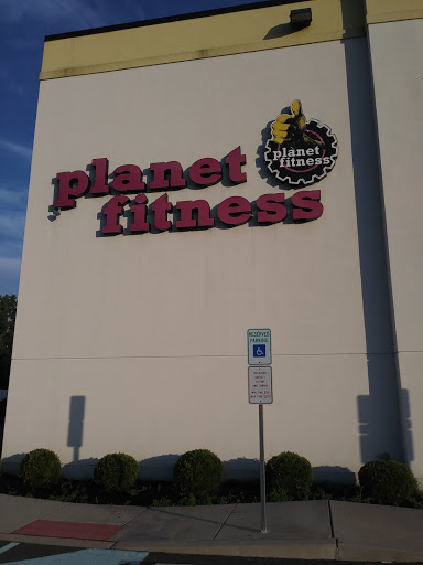 Gym «Planet Fitness», reviews and photos, 216 MacDade Boulevard, Folsom, PA 19033, USA