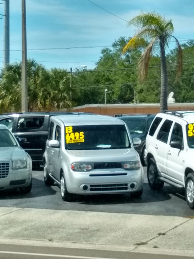Used Car Dealer «Donny Mills Auto Sales», reviews and photos, 450 E Bay Dr, Largo, FL 33770, USA