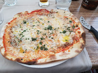 Pizza du Pizzeria Le Tyrolien à Morzine - n°13