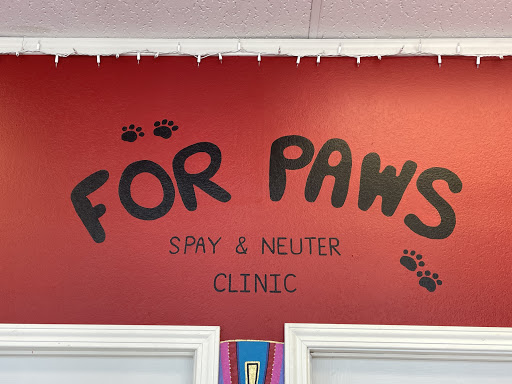 For Paws Spay & Neuter Clinic image