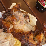 Photo n°2 de l'avis de Kate. fait le 01/10/2023 à 14:08 sur le  Alzaeem Restaurant مطعم الزعيم à Berlin