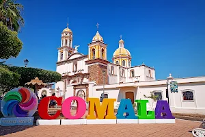 Plaza Principal de Comala image