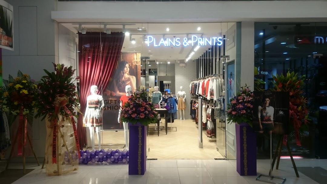 Plains & Prints