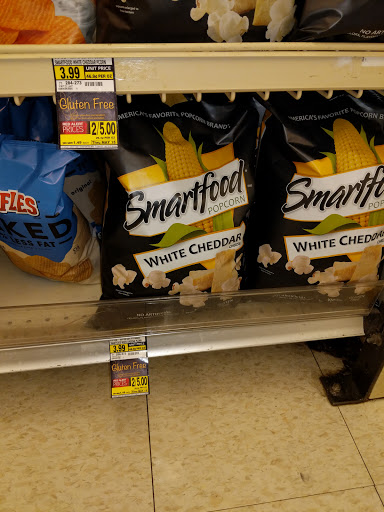 Grocery Store «Jewel-Osco», reviews and photos, 2540 US-30, Oswego, IL 60543, USA