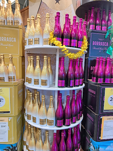 Shopping Mall «Arena Shops», reviews and photos, 14750 Biscayne Blvd, North Miami, FL 33181, USA