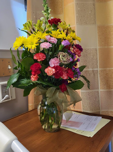 Florist «Joy Flower Shop», reviews and photos, 7630 Fair Oaks Blvd, Carmichael, CA 95608, USA