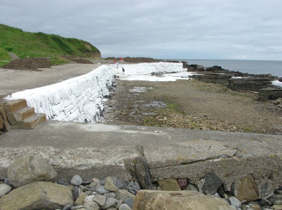 Foto de North Baths Beach com alto nível de limpeza