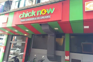 Chick now Restaurant. image