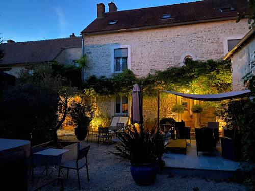 Chambres d'Hôtes La Maison Rose à Puiseaux