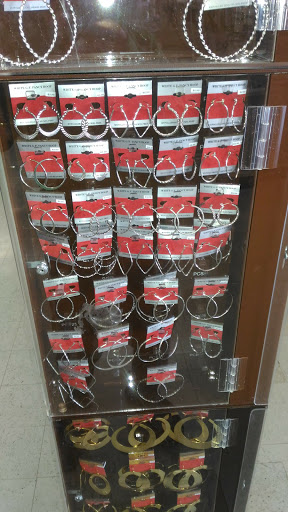 Variety Store «Valley Discount Store», reviews and photos, 2260 Valley Ave, Winchester, VA 22601, USA