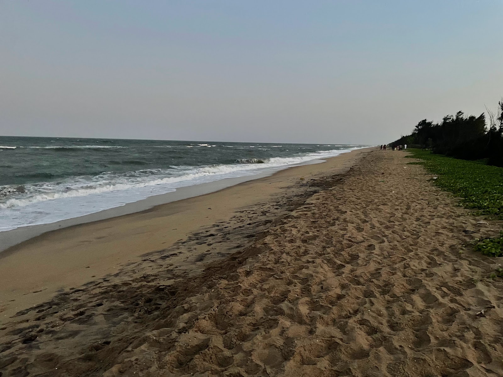 Fotografija Thiruvidanthai Beach z srednje stopnjo čistoče