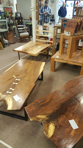 Decor Furniture & Mattress Showplace, 7702 W Broad St, Richmond, VA 23294, USA, 