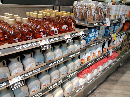 Grocery Store «Hannaford Supermarket», reviews and photos, 1127 North Ave Suite 11, Burlington, VT 05408, USA