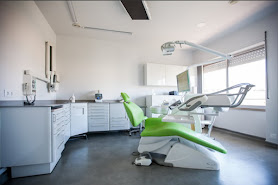Lisbon Dental Clinic (IEDEL, Lda.)