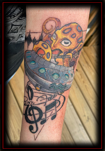 Explore thumb tattoo ideas, creative tattoo ideas in Omaha, available at Eternal Tattoo & Body Piercing - Omaha