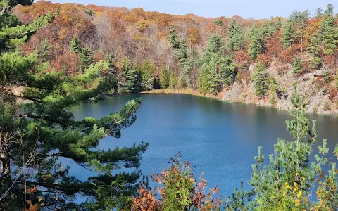 Pink Lake Lookout image