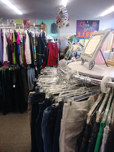 Thrift Store «Sacks of Bozeman», reviews and photos, 138 W Mendenhall St, Bozeman, MT 59715, USA