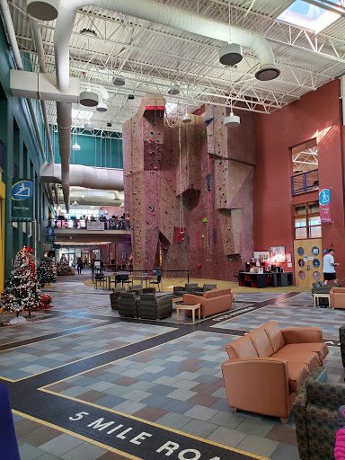 Recreation Center «Jack E. Kirksey Livonia Community Recreation Center», reviews and photos, 15100 Hubbard, Livonia, MI 48154, USA