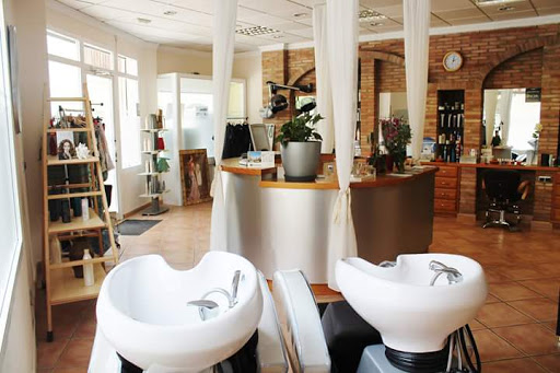 Peluquería Isabel en Rocafort, Valencia