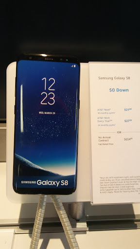 Cell Phone Store «AT&T Authorized Retailer», reviews and photos, 35354 E Michigan Ave, Wayne, MI 48184, USA