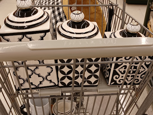 Craft Store «Hobby Lobby», reviews and photos, 130 Sundance Pkwy #200, Round Rock, TX 78681, USA