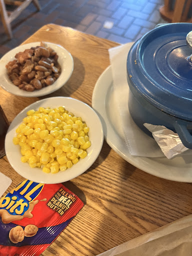 American Restaurant «Cracker Barrel Old Country Store», reviews and photos, 1301 League Line Rd, Conroe, TX 77304, USA