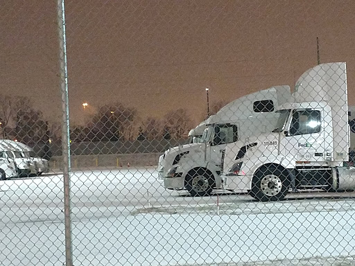 Mailing Service «FedEx Ground», reviews and photos, 100 J St, Perrysburg, OH 43551, USA