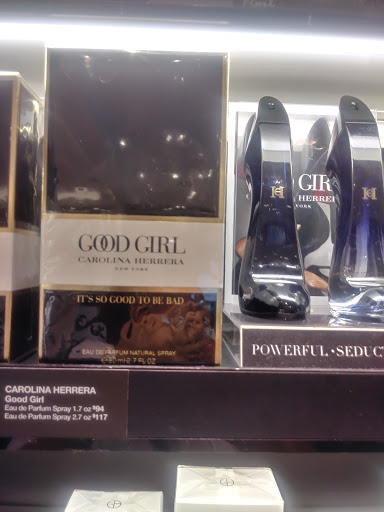 Cosmetics Store «SEPHORA inside JCPenney», reviews and photos, 1100 Ogden Ave, Montgomery, IL 60538, USA