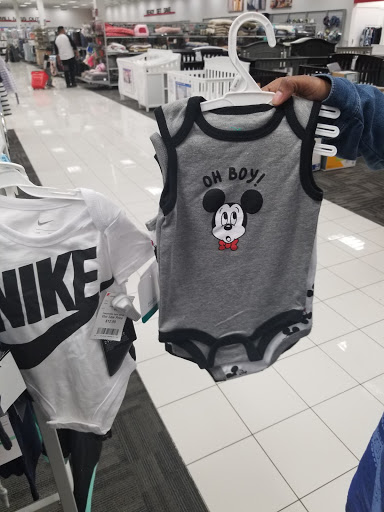 Clothing Store «Burlington Coat Factory», reviews and photos, 1200 S Abilene St, Aurora, CO 80012, USA